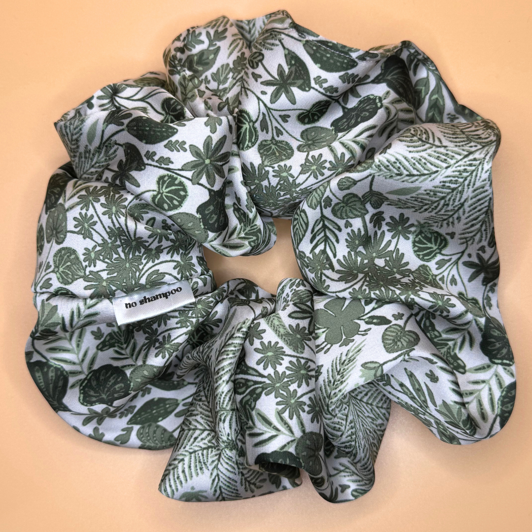Jumbo Plant Lady Scrunchie